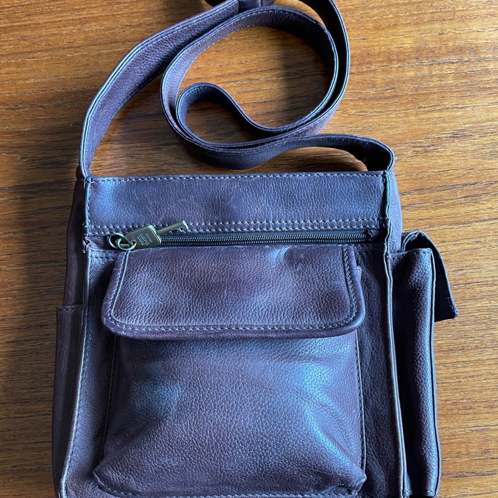 Fossil, genuine leather purse